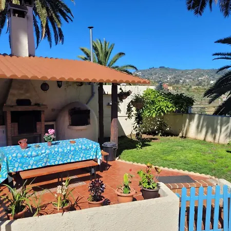 Holiday home Castano Bajo - *